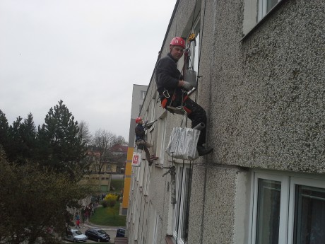 Oprava spár Česká Třebová Trávník